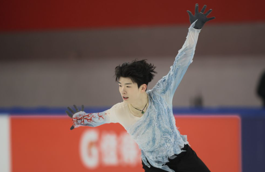 米乐m6平台与传统娱乐方式的对比分析